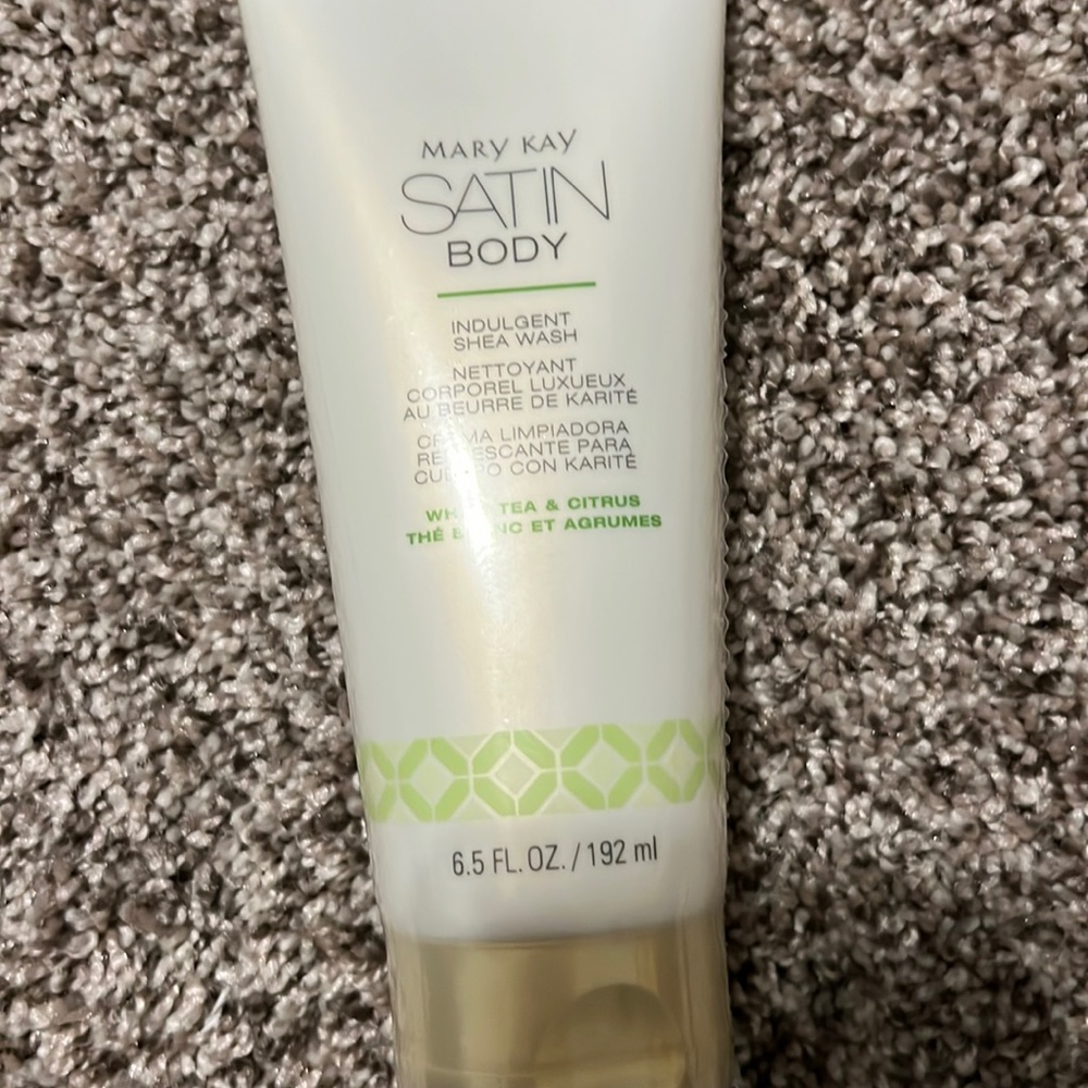 Mary Kay Satin Body Shea Wash
